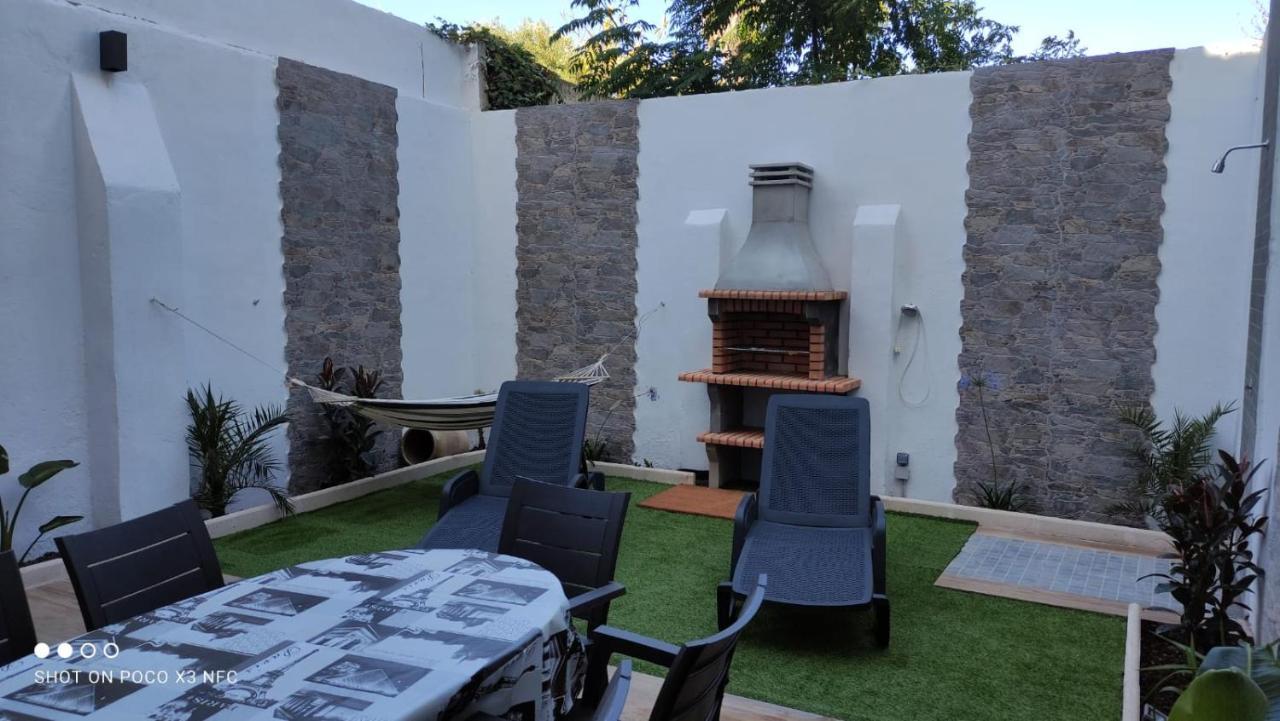 Malvarosa Beach Private Garden Apartment Valencia Exterior photo